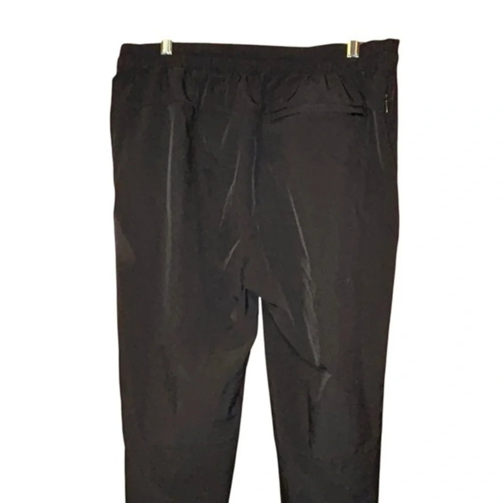 Banana Republic Men’s Hybrid Pants Slim‎ Tapered Fit Travel Black Size 33x32